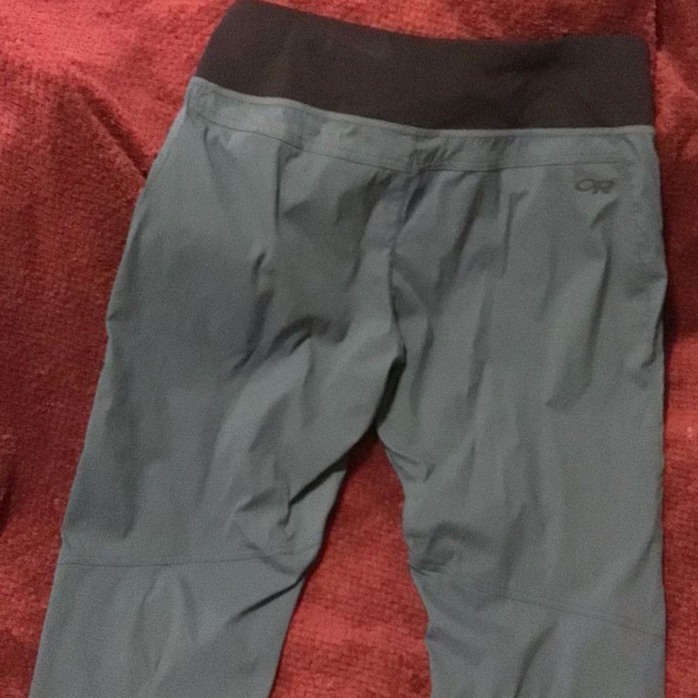 Women’s athletic OUTDOOR RESEARCH pants leggings M